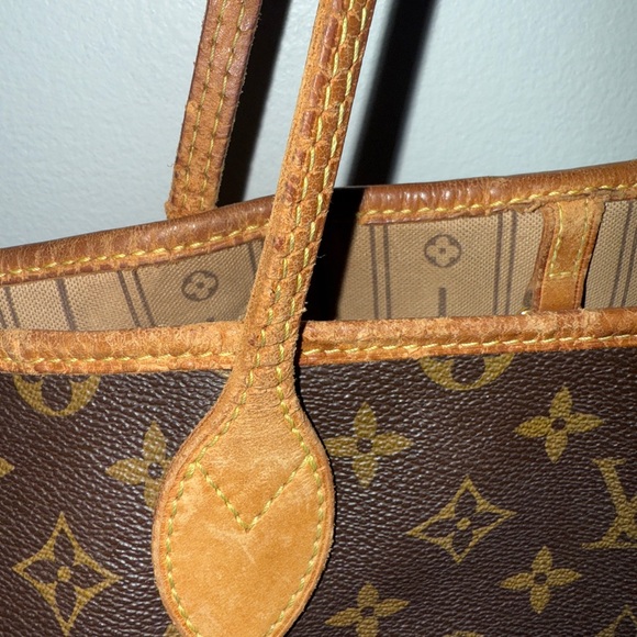 FLASH SALE Louis Vuitton GM Neverfull - Picture 10 of 17